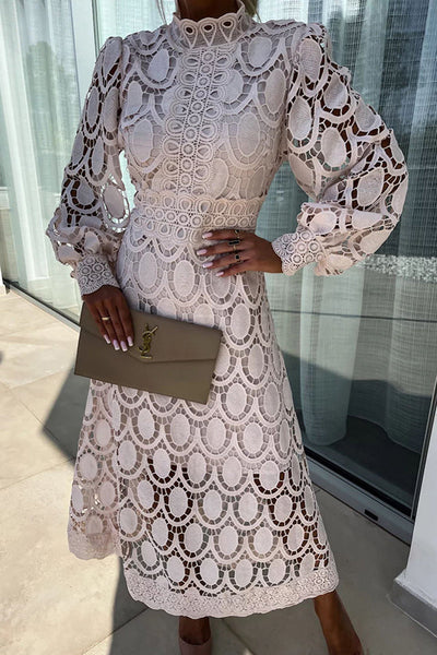 Amelia | Vestido Midi de Encaje Delicado